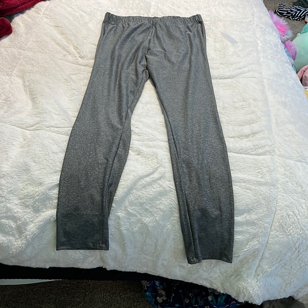 Grey leggings